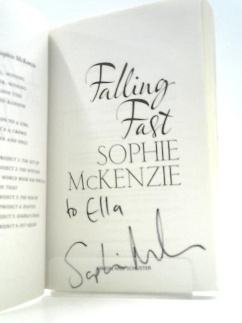 Falling Fast By Sophie McKenzie