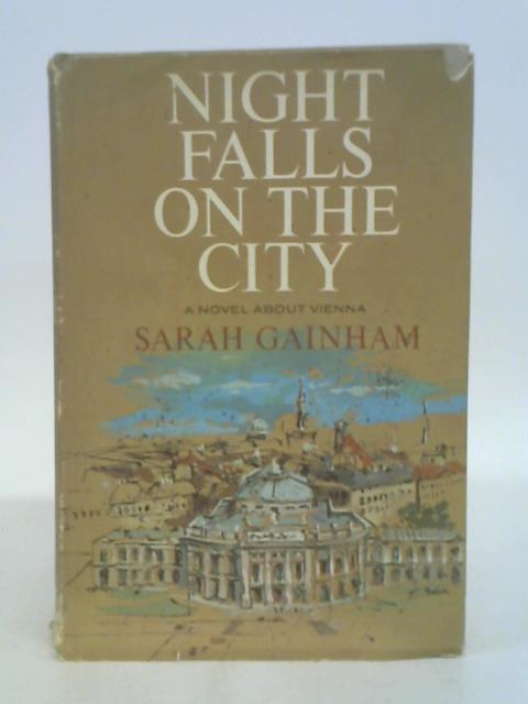 Night falls on the city von Sarah Gainham