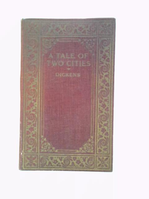 A Tale of Two Cities von Charles Dickens