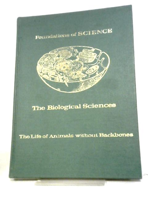 The Life of Animals With Backbones: Foundations of Vertabrate Zoology (Foundations of Science Library : The Biological Sciences) By Michael Gabb