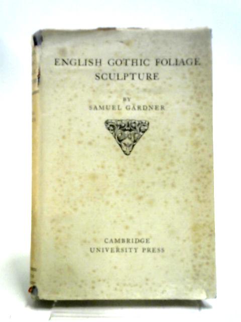 English Gothic Foliage Sculpture von Samuel Gardner