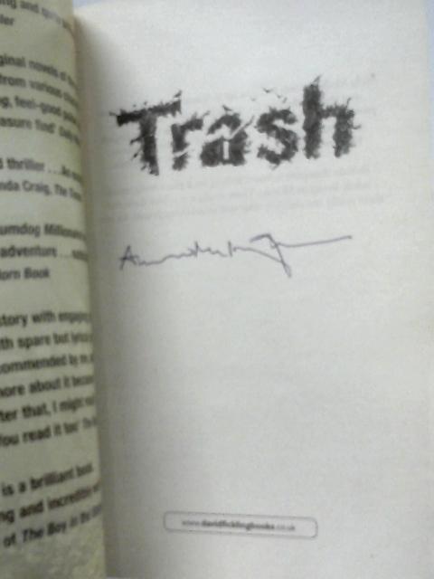 Trash von Andy Mulligan