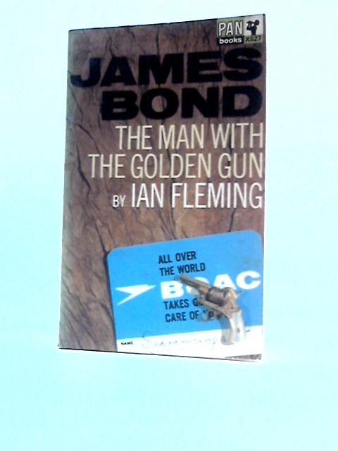 The Man With the Golden Gun von Ian Fleming