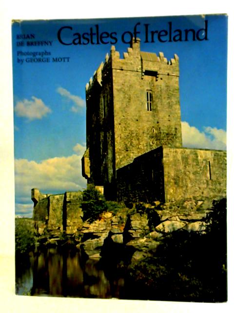 Castles of Ireland By Brian De Breffny