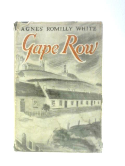 Gape Row von Agnes Romilly White