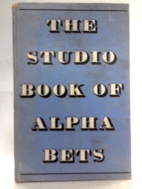 The Studio Book of Alphabets By Unstated